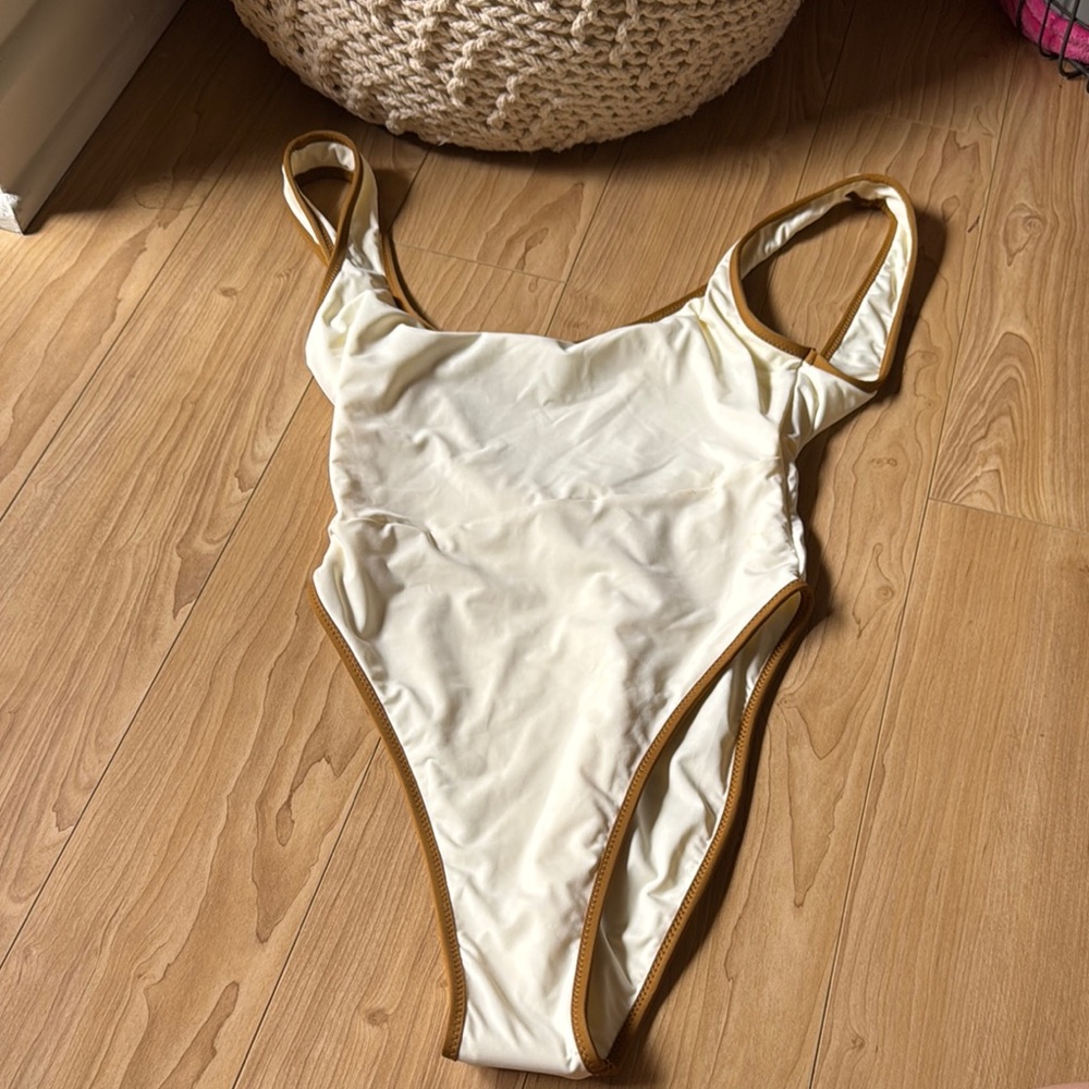 Heavy Manners The Reading Suit